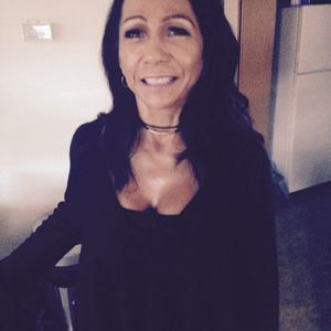 Meet your Posher, Evelyn